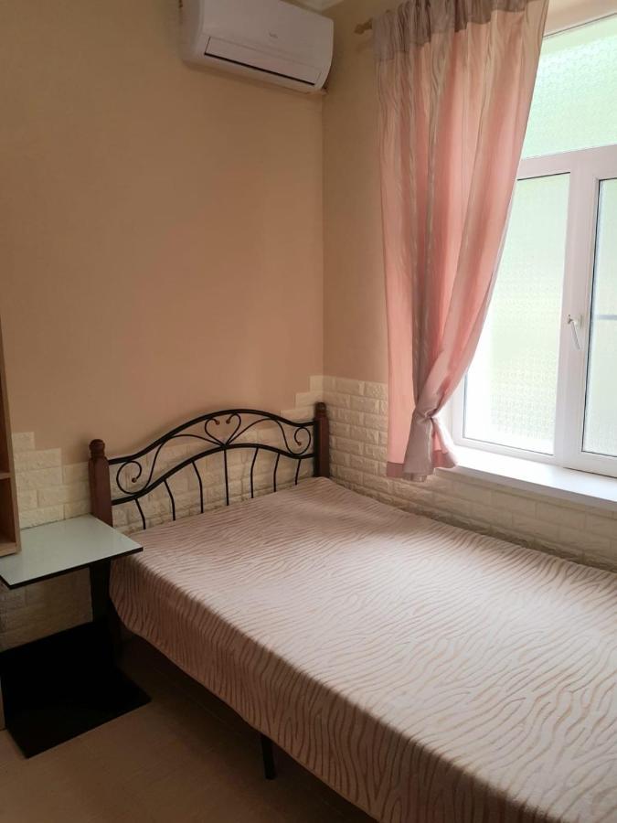 Guest House Gorny Ruchei Gagra Buitenkant foto