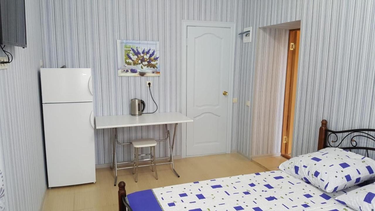 Guest House Gorny Ruchei Gagra Buitenkant foto