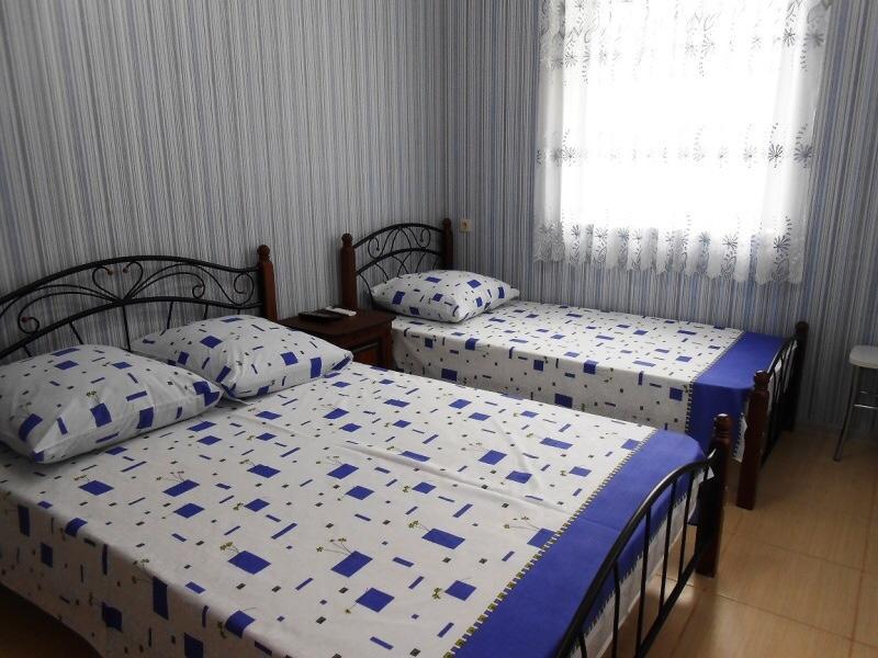 Guest House Gorny Ruchei Gagra Buitenkant foto