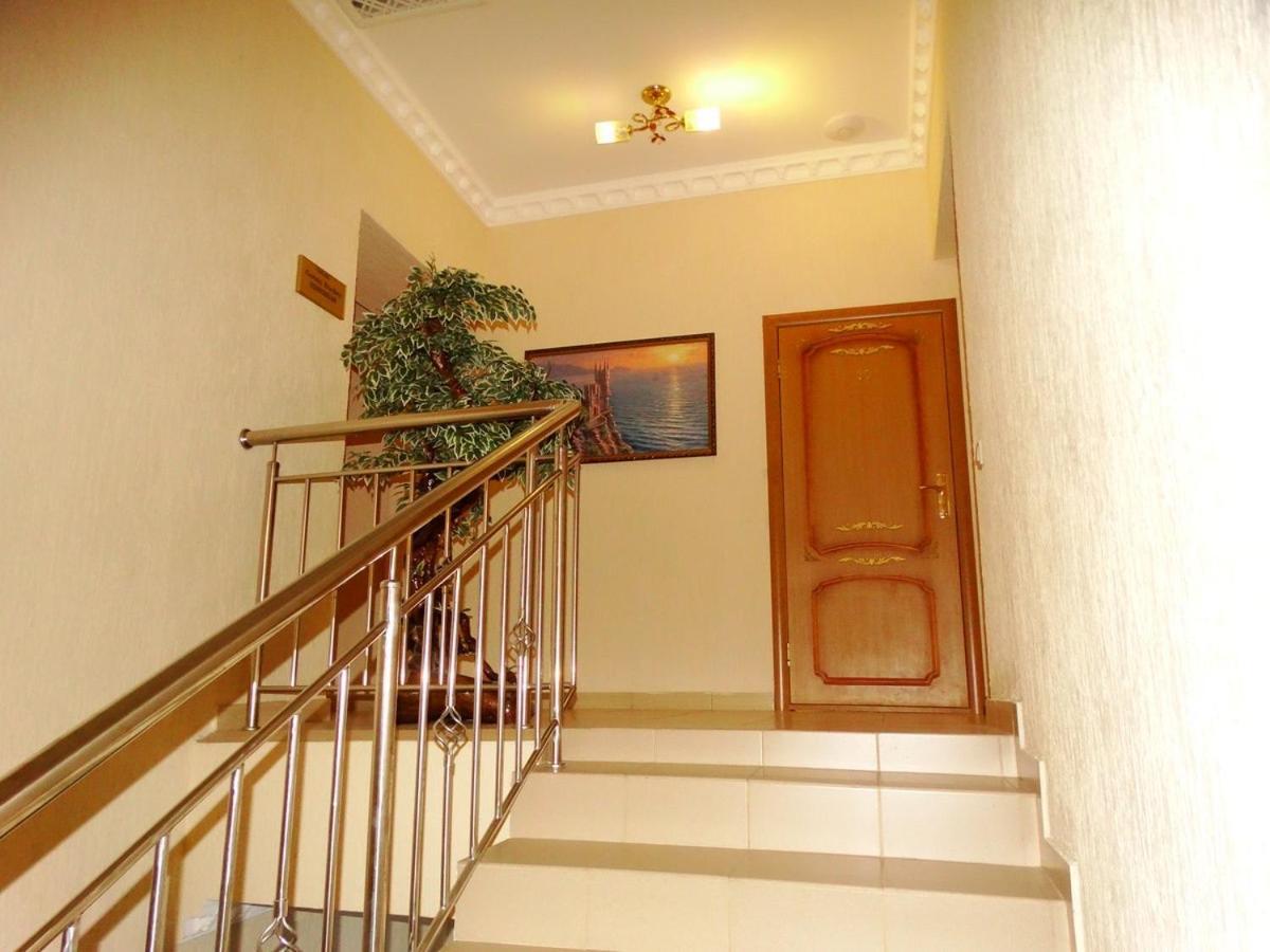 Guest House Gorny Ruchei Gagra Buitenkant foto